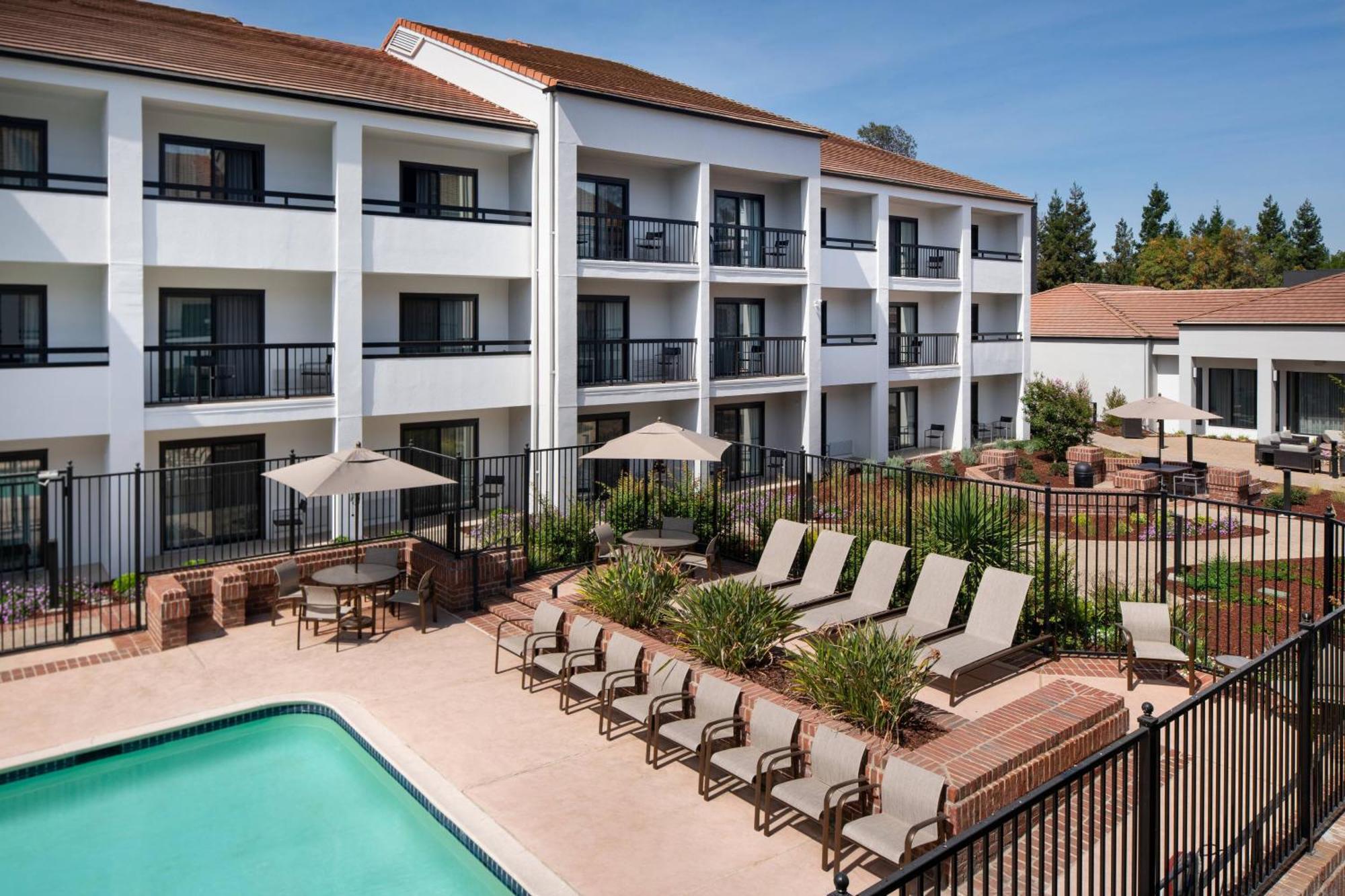 Courtyard San Jose Hotel Cupertino